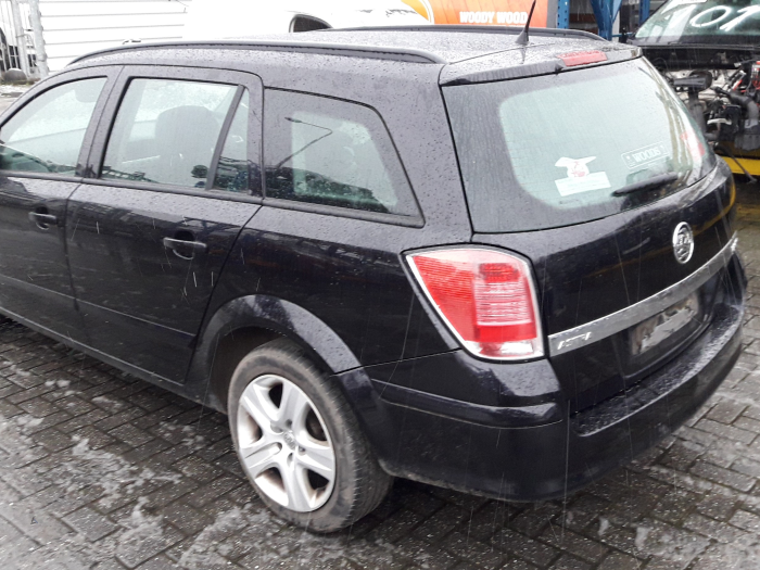 Opel Astra H SW 1.7 CDTi 16V Sloopvoertuig (2009, Zwart)