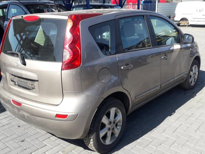 Бензонасос nissan note e11