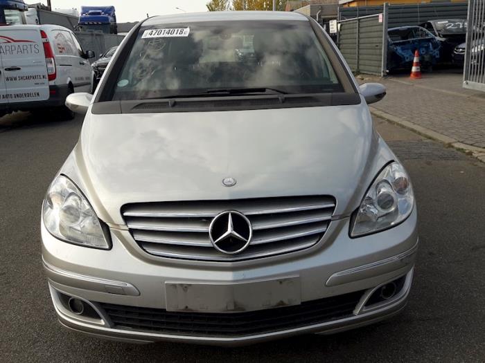 Mercedes B 2.0 B-200 CDI 16V Sloopvoertuig (2007, Zilvergrijs)