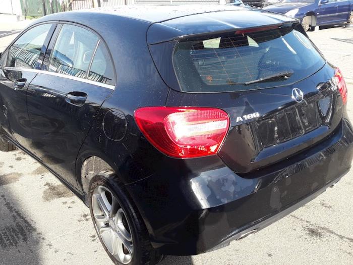 Mercedes A 1.5 A-160 CDI, A-160d 16V Sloopvoertuig (2014, Zwart)