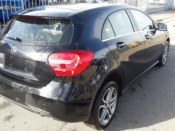 Mercedes A 1.5 A-160 CDI, A-160d 16V Sloopvoertuig (2014, Zwart)