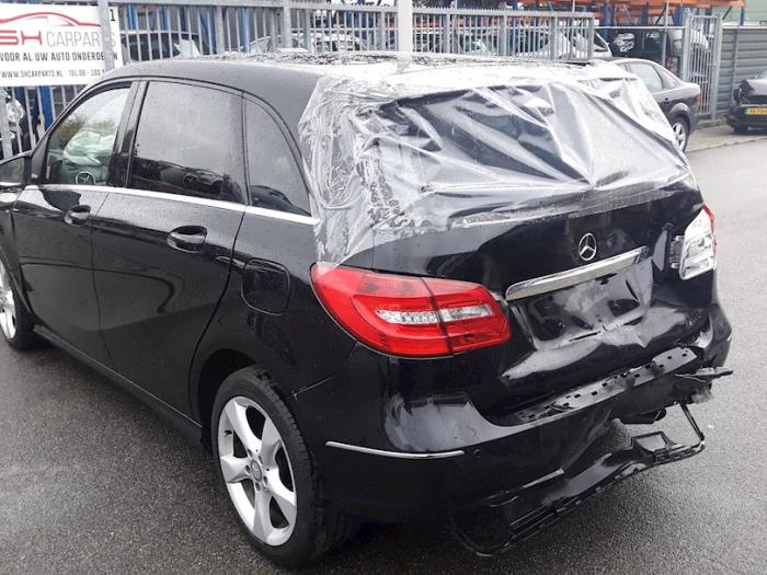Mercedes B 1.5 B-180 CDI,d 16V Sloopvoertuig (2014, Zwart)