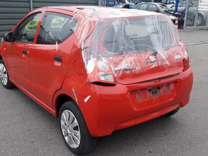 Suzuki Alto 1.0 12V Sloopvoertuig (2013, Rood)