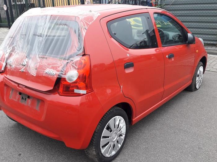 Suzuki Alto 1.0 12V Sloopvoertuig (2013, Rood)