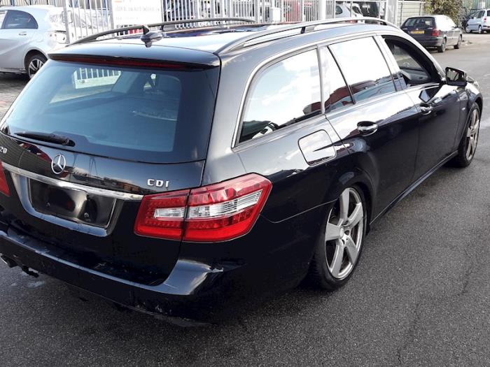 Mercedes E Estate E-220 CDI 16V BlueEfficiency Sloopvoertuig (2011, Zwart)