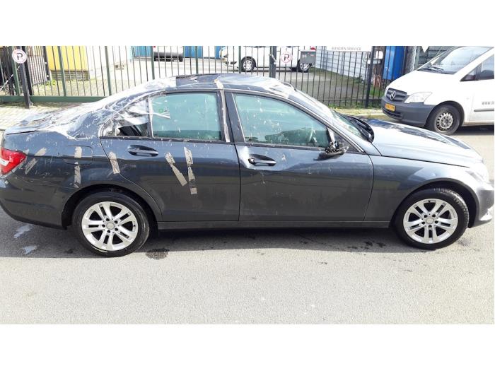 Mercedes C 1.6 C-180 16V BlueEfficiency Sloopvoertuig (2013, Grijs)