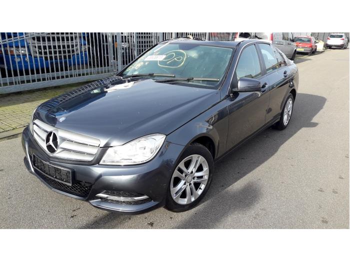 Mercedes C 1.6 C-180 16V BlueEfficiency Sloopvoertuig (2013, Grijs)