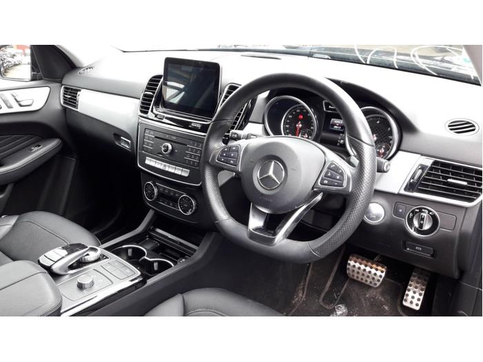 Mercedes GLE 250d 2.0 Sloopvoertuig (2017, Zwart)