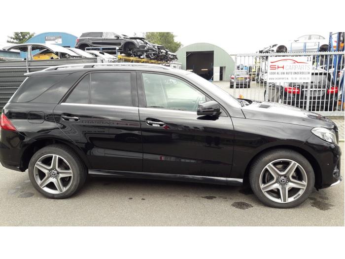 Mercedes GLE 250d 2.0 Sloopvoertuig (2017, Zwart)