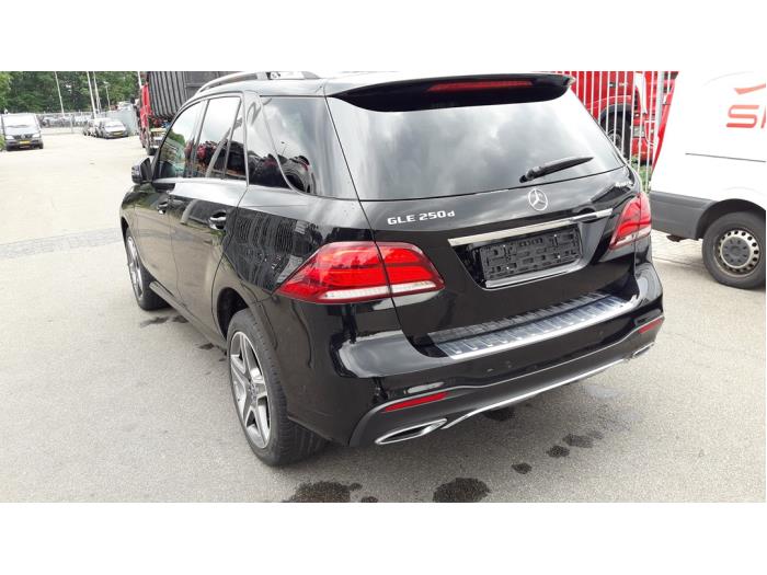 Mercedes GLE 250d 2.0 Sloopvoertuig (2017, Zwart)