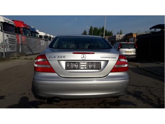 Mercedes CLK 1.8 200 K 16V Sloopvoertuig (2005, Zilvergrijs)