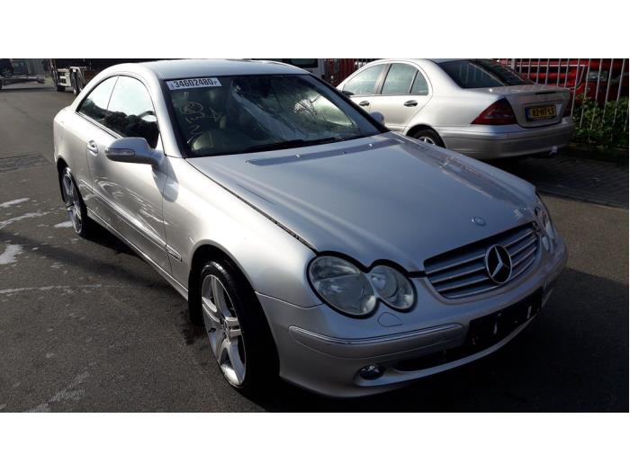 Mercedes CLK 1.8 200 K 16V Sloopvoertuig (2005, Zilvergrijs)