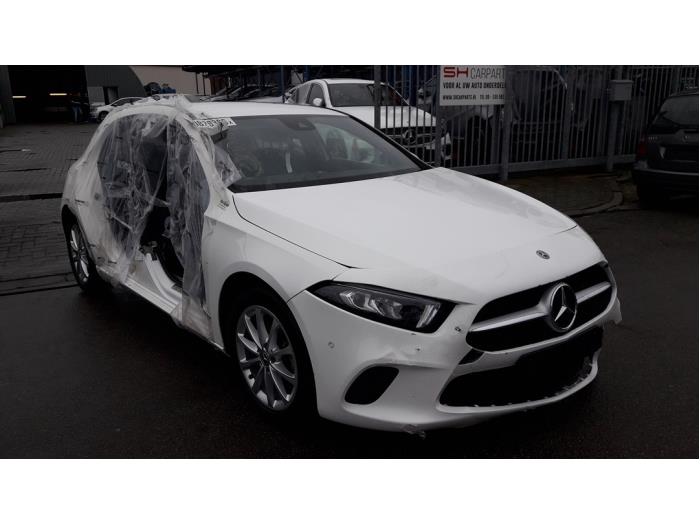 Mercedes A 1.5 A-180d Sloopvoertuig (2019, Wit)