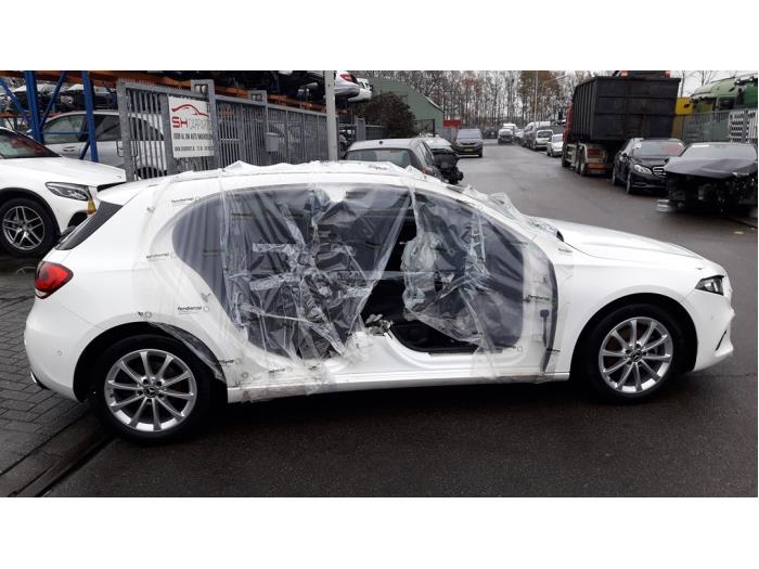 Mercedes A 1.5 A-180d Sloopvoertuig (2019, Wit)