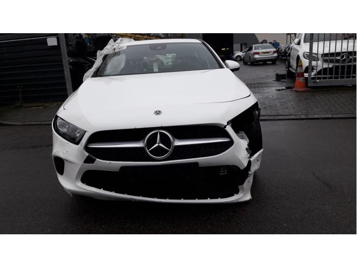 Mercedes A 1.5 A-180d Sloopvoertuig (2019, Wit)