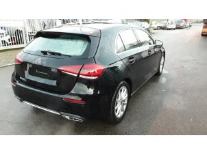 Mercedes A 1.5 A-180d Sloopvoertuig (2020, Zwart)