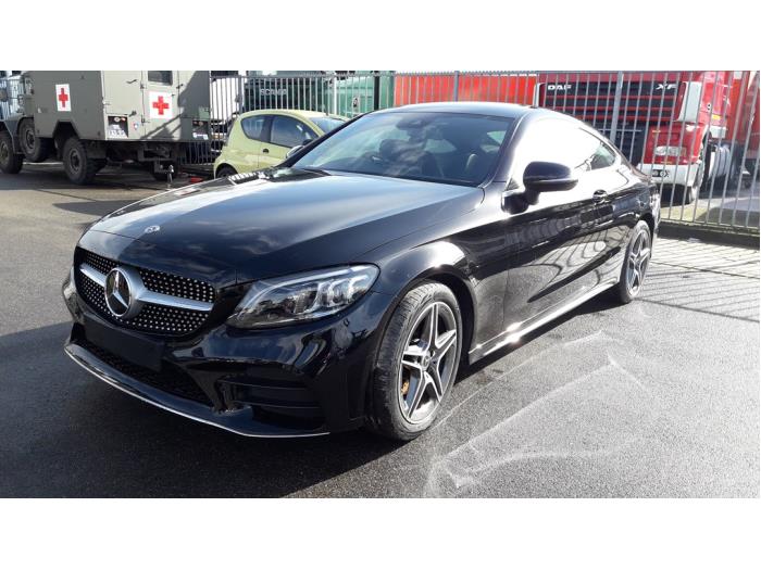 Mercedes C C-220d 2.0 Turbo 16V Sloopvoertuig (2019, Zwart)