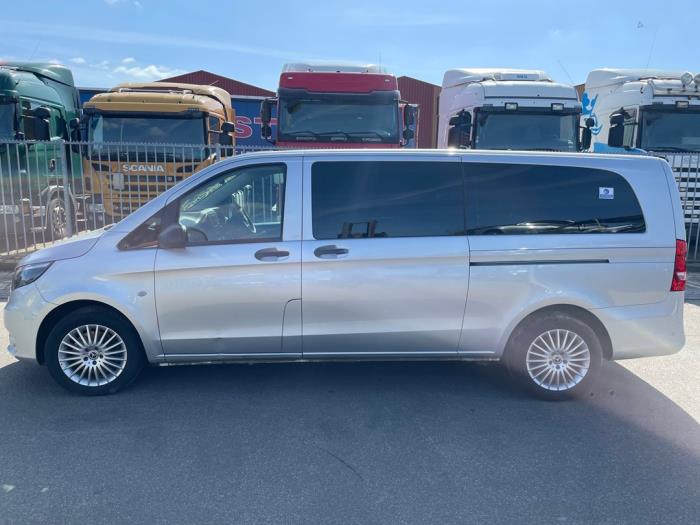 Mercedes Vito Tourer 2.2 119 CDI 16V BlueTEC Sloopvoertuig (2019, Zilvergrijs)