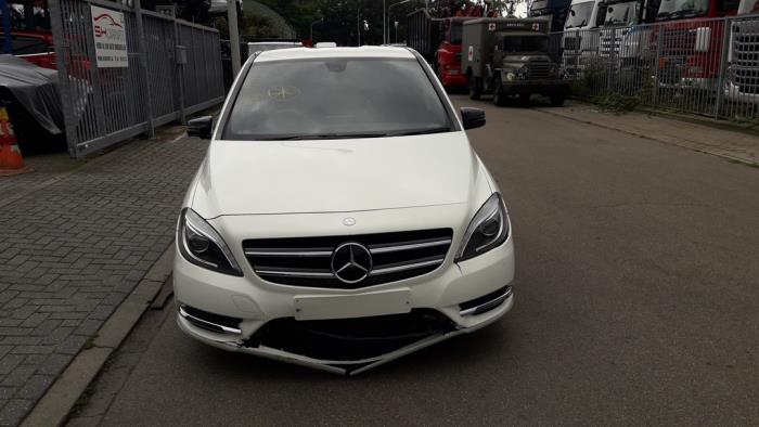 Mercedes B 1.5 B-180 CDI,d 16V Sloopvoertuig (2014, Wit)
