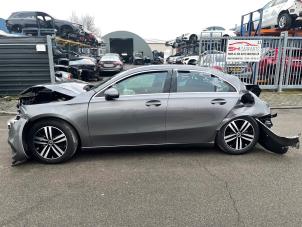 Mercedes A 1.3 A-200 Turbo 16V Sloopvoertuig (2020, Grijs)