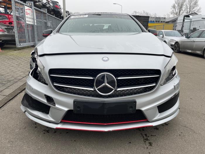 Mercedes A 2.2 A-200 CDI, A-200d 16V Sloopvoertuig (2014, Zilvergrijs)