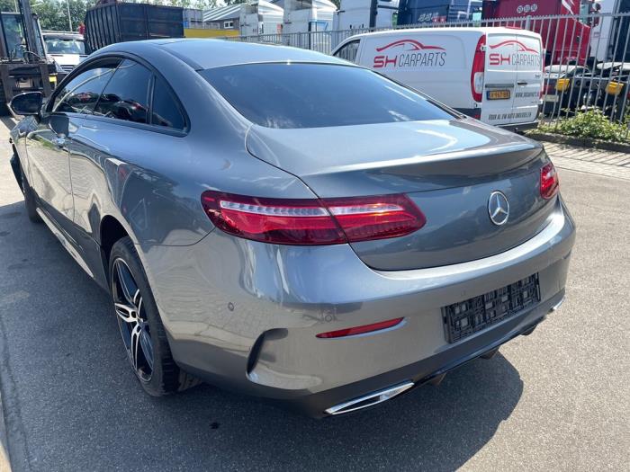 Mercedes E E-220d 2.0 Turbo 16V Sloopvoertuig (2017, Grijs)
