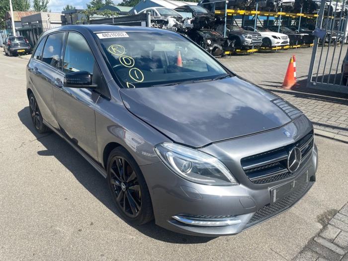Mercedes B 1.5 B-160 CDI,d 16V Sloopvoertuig (2014, Grijs)