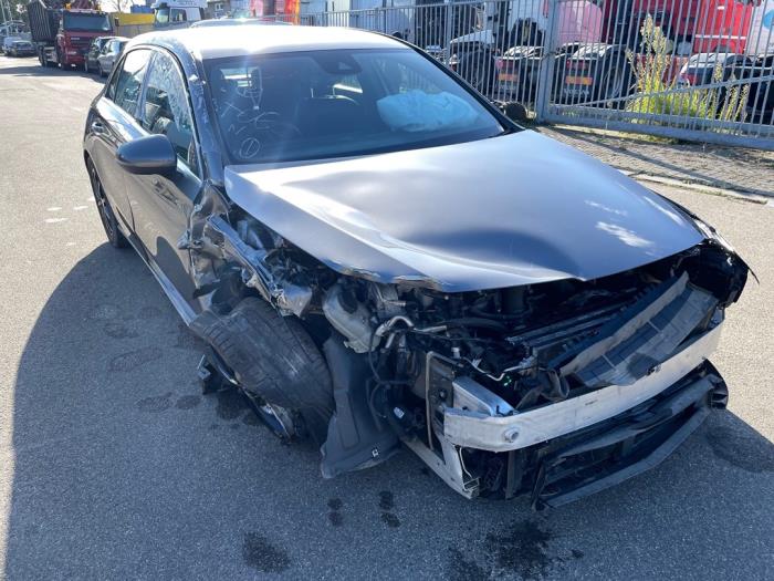 Mercedes A 1.5 A-180d Sloopvoertuig (2018, Grijs)