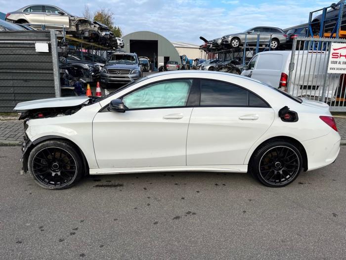 Mercedes CLA 2.2 CLA-200 CDI, 200 d 16V Sloopvoertuig (2015, Wit)