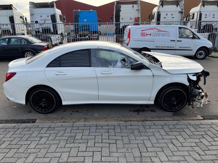 Mercedes CLA 2.2 CLA-200 CDI, 200 d 16V Sloopvoertuig (2015, Wit)