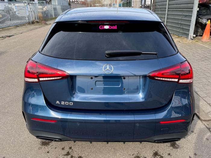 Mercedes A 1.3 A-200 Turbo 16V Sloopvoertuig (2021, Blauw)