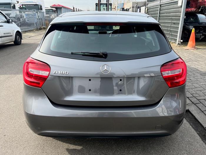 Mercedes A 1.6 A-180 16V Sloopvoertuig (2012, Grijs)