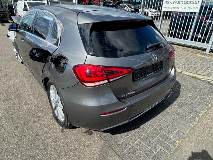 Mercedes A 1.5 A-180d Sloopvoertuig (2019, Grijs)