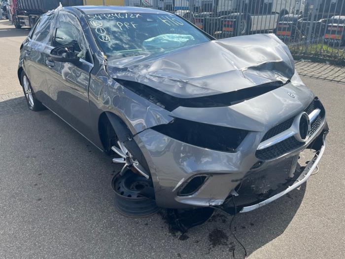 Mercedes A 1.5 A-180d Sloopvoertuig (2019, Grijs)