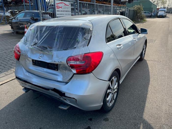 Mercedes A 1.5 A-180 CDI, A-180d 16V Sloopvoertuig (2014, Zilvergrijs)