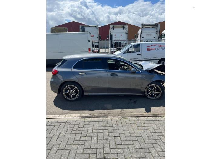 Mercedes A 1.3 A-200 Turbo 16V Sloopvoertuig (2019, Grijs)