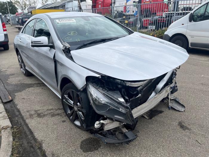 Mercedes CLA 2.2 CLA-220 CDI, 220 d 16V Sloopvoertuig (2014, Zilvergrijs)