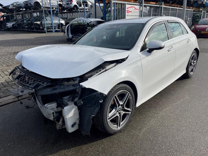 Mercedes A 1.3 A-200 Turbo 16V Sloopvoertuig (2018, Wit)