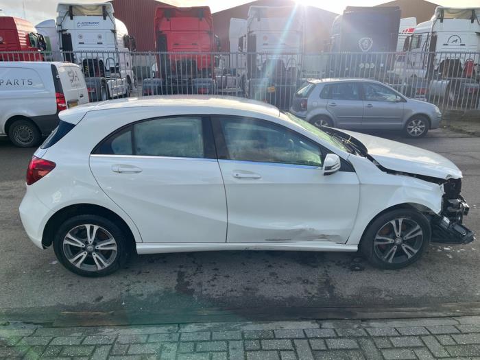 Mercedes A 1.6 A-180 16V Sloopvoertuig (2017, Wit)