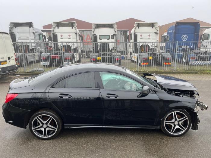 Mercedes CLA 2.2 CLA-220 CDI, 220 d 16V Sloopvoertuig (2014, Zwart)