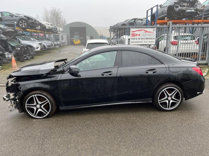Mercedes CLA 2.2 CLA-220 CDI, 220 d 16V Sloopvoertuig (2014, Zwart)