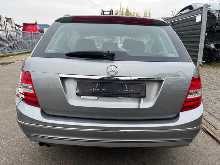 Mercedes C Estate 2.2 C-180 CDI 16V BlueEFFICIENCY Sloopvoertuig (2013, Grijs)