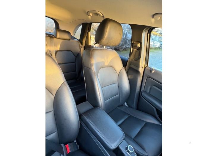 Mercedes B 1.6 B-180 BlueEFFICIENCY Turbo 16V Sloopvoertuig (2012, Zwart)