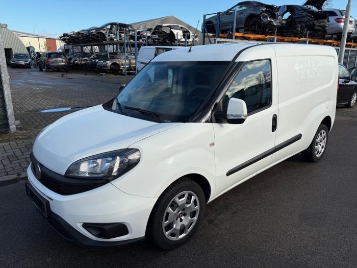 Fiat Doblo Cargo 1.6 D Multijet Sloopvoertuig (2020, Wit)