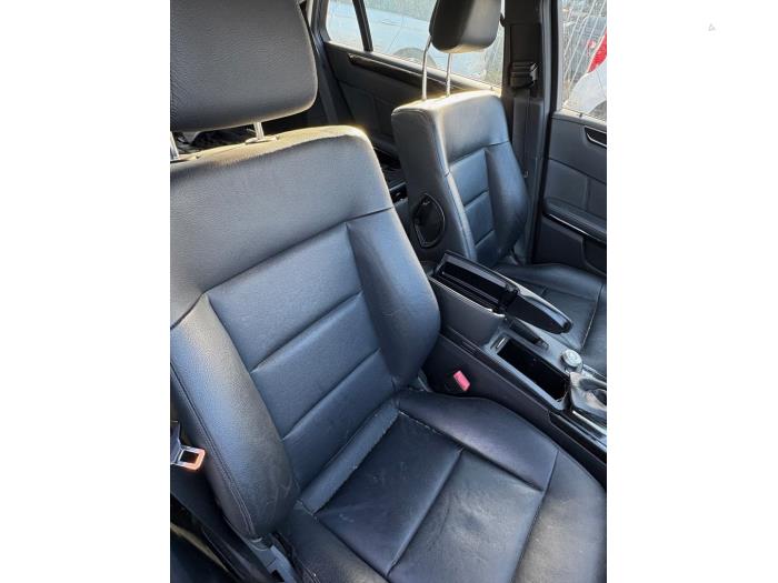 Mercedes E Estate E-250 CDI 16V BlueEfficiency,BlueTEC Sloopvoertuig (2010, Zwart)