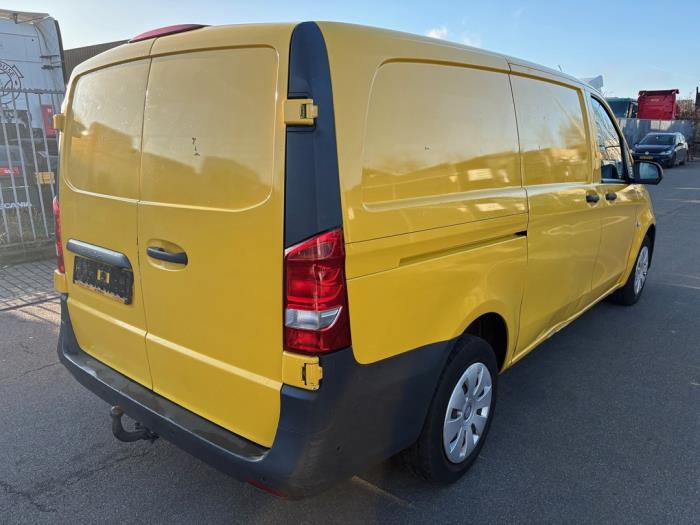 Mercedes Vito 1.6 109 CDI 16V Sloopvoertuig (2016, Geel)