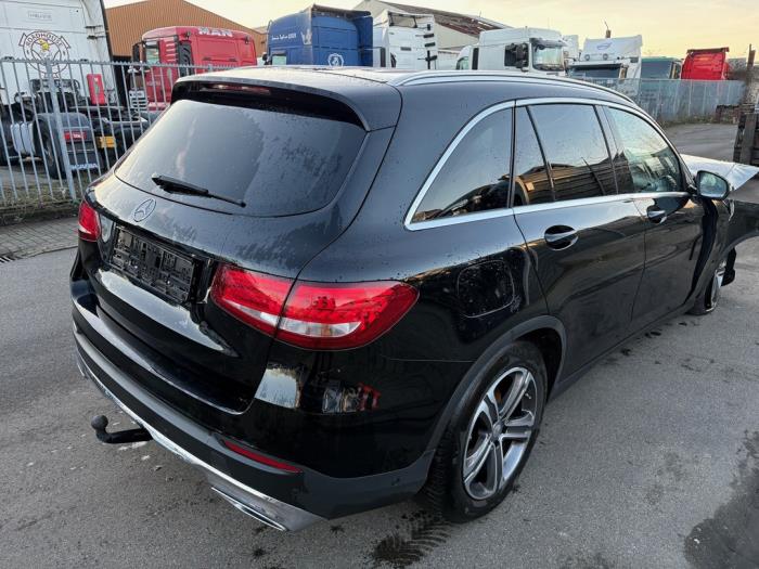 Mercedes GLC 2.2 250d 16V BlueTEC 4-Matic Sloopvoertuig (2016, Zwart)