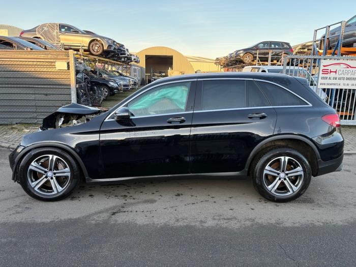 Mercedes GLC 2.2 250d 16V BlueTEC 4-Matic Sloopvoertuig (2016, Zwart)