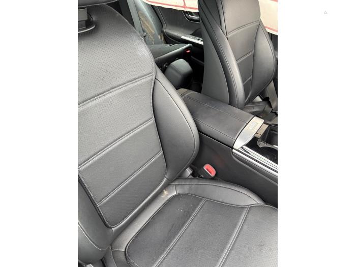 Mercedes C Estate C-300 e 2.0 Turbo Sloopvoertuig (2023, Grijs)