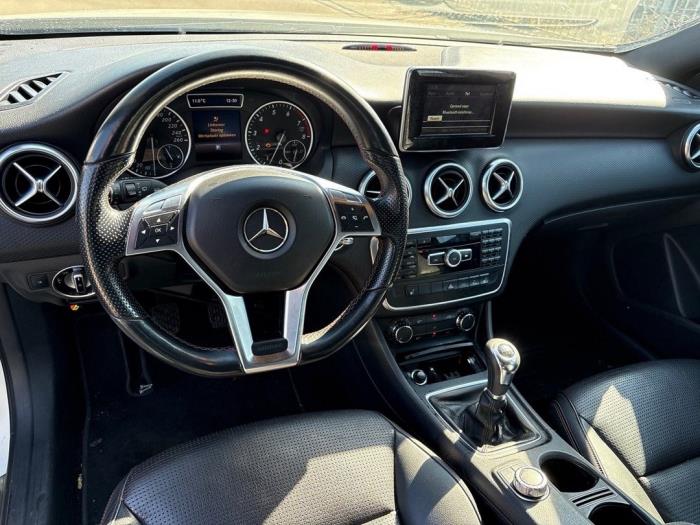 Mercedes A 1.6 A-180 16V Sloopvoertuig (2013, Wit)